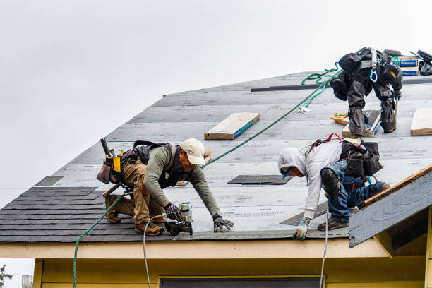 Professional Gutter Installation technician working in Windsor, NJ